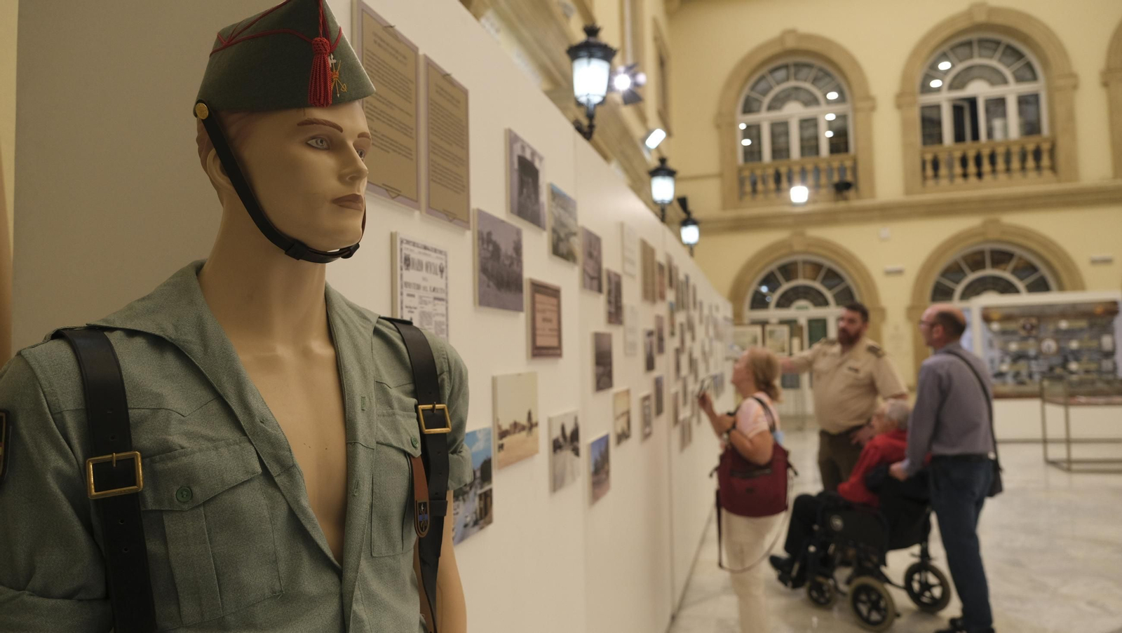 Imágenes del centenario de la Base del Ejército de Tierra "Álvarez de Sotomayor"