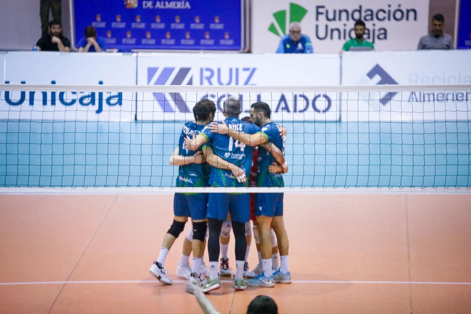 Las imágenes del Unicaja Costa de Almería-Leleman Conqueridor, primer partido del play off por el título de Superliga en Almería