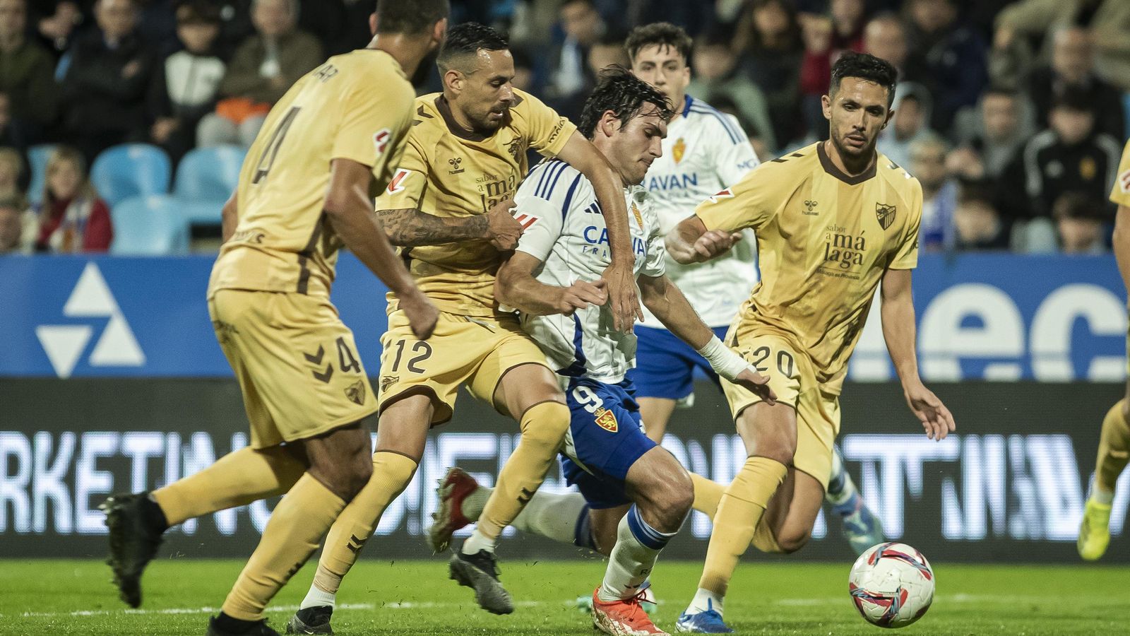 El Zaragoza-Málaga CF, en fotos