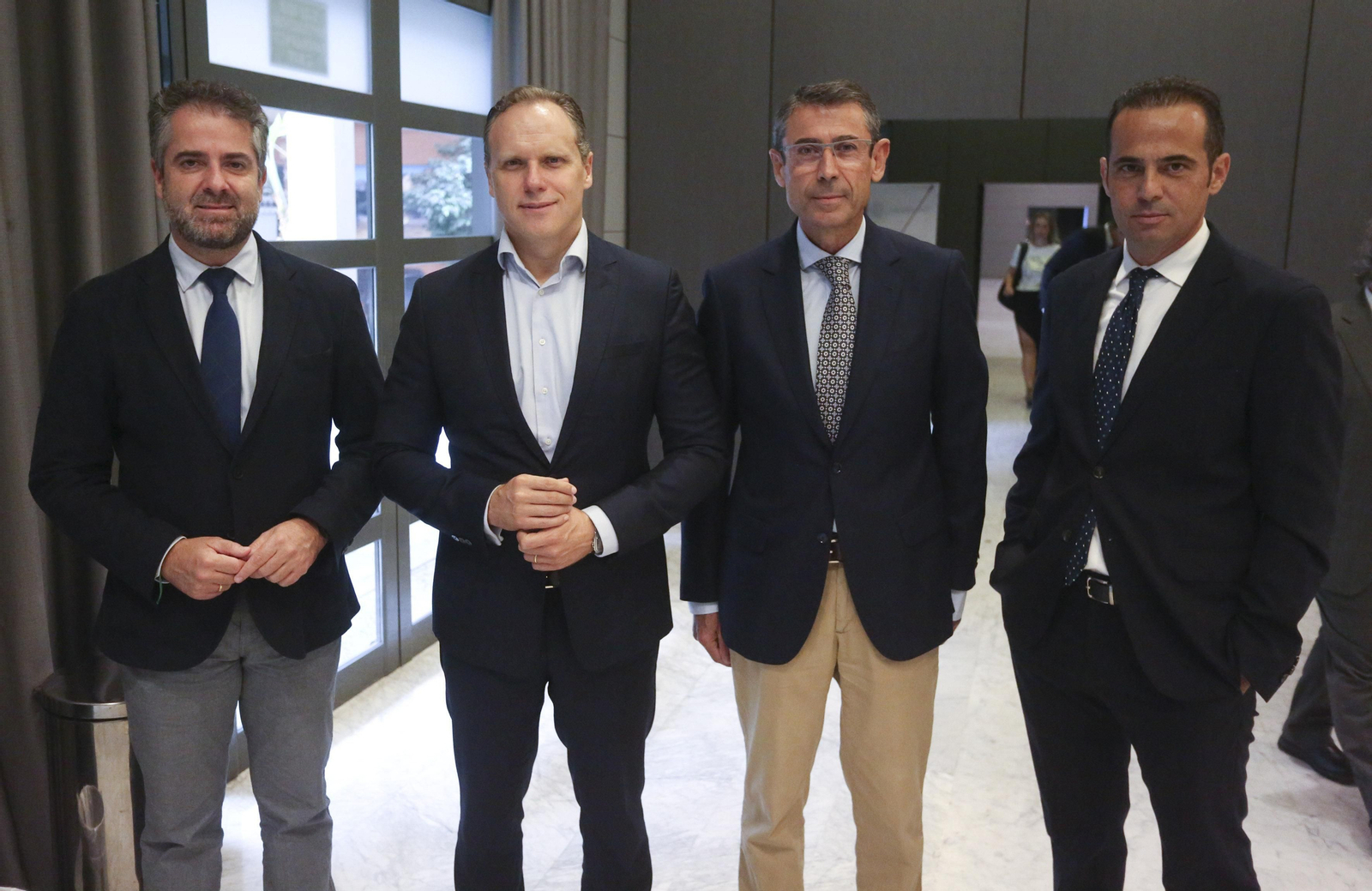 Las fotos del desayuno informativo de 'Málaga Hoy' con Daniel Lacalle Las fotos del desayuno informativo de 'Málaga Hoy' con Daniel Lacalle