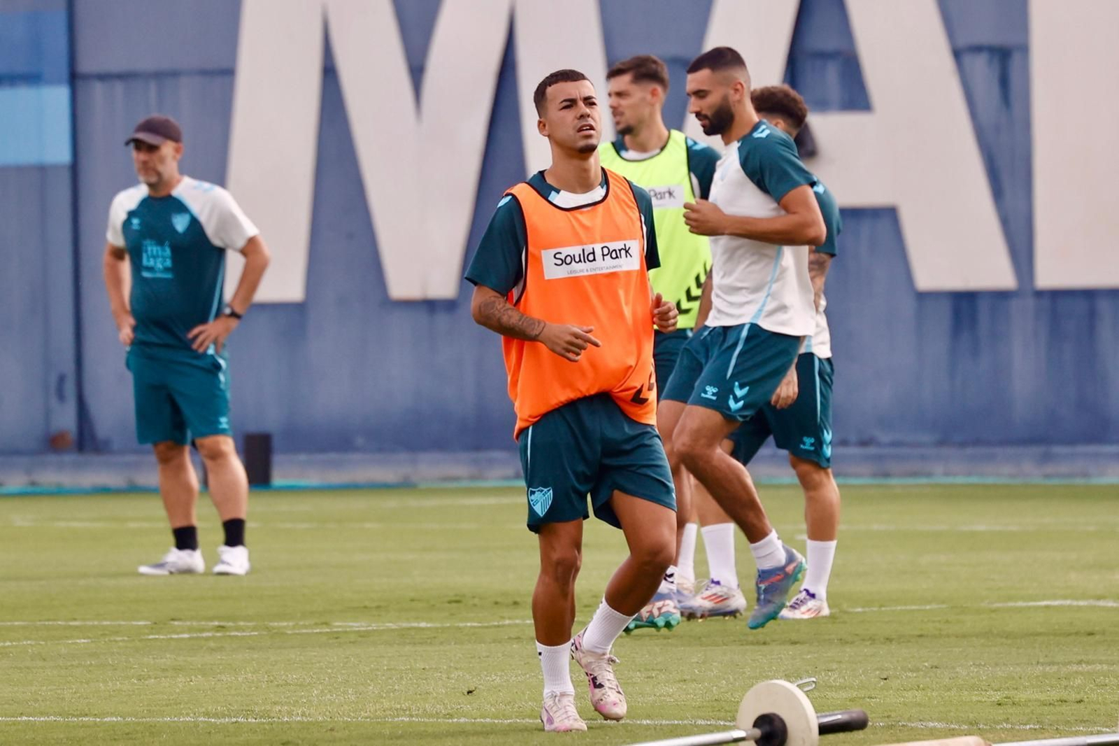 Rafita, del filial, novedad en el entrenamiento ante la baja de Carlos Puga