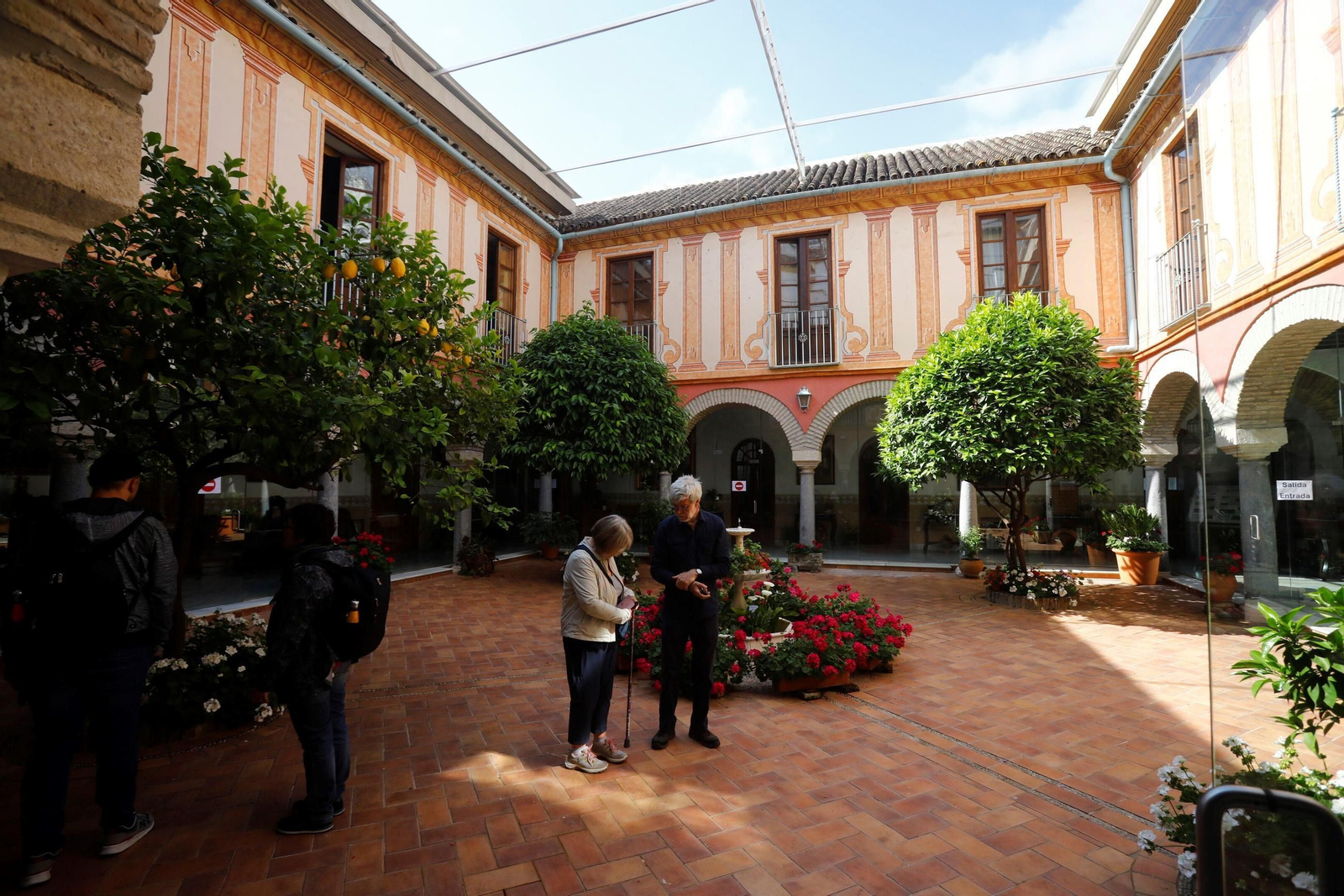 Patio del colegio Nuestra Señora de la Piedad.