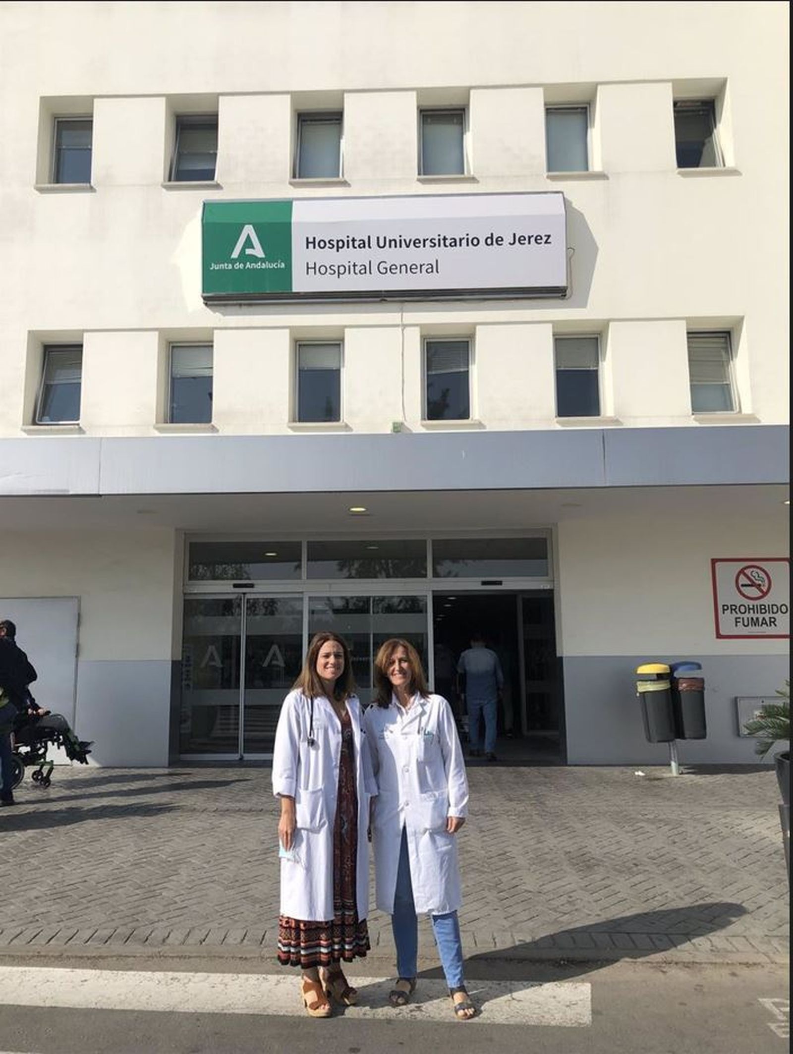 Pepa Jiménez y Virginia Naranjo, especialistas en Medicina Interna del Hospital de Jerez.