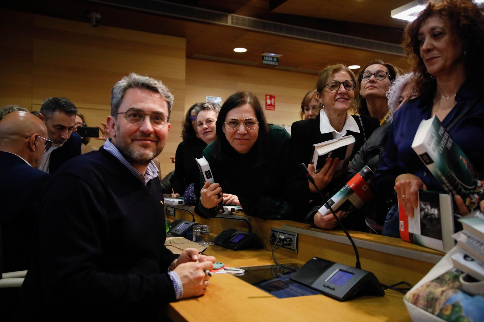 ¿Has estado en la presentación del libro de Máximo Huerta? Entra en la galería y buscate