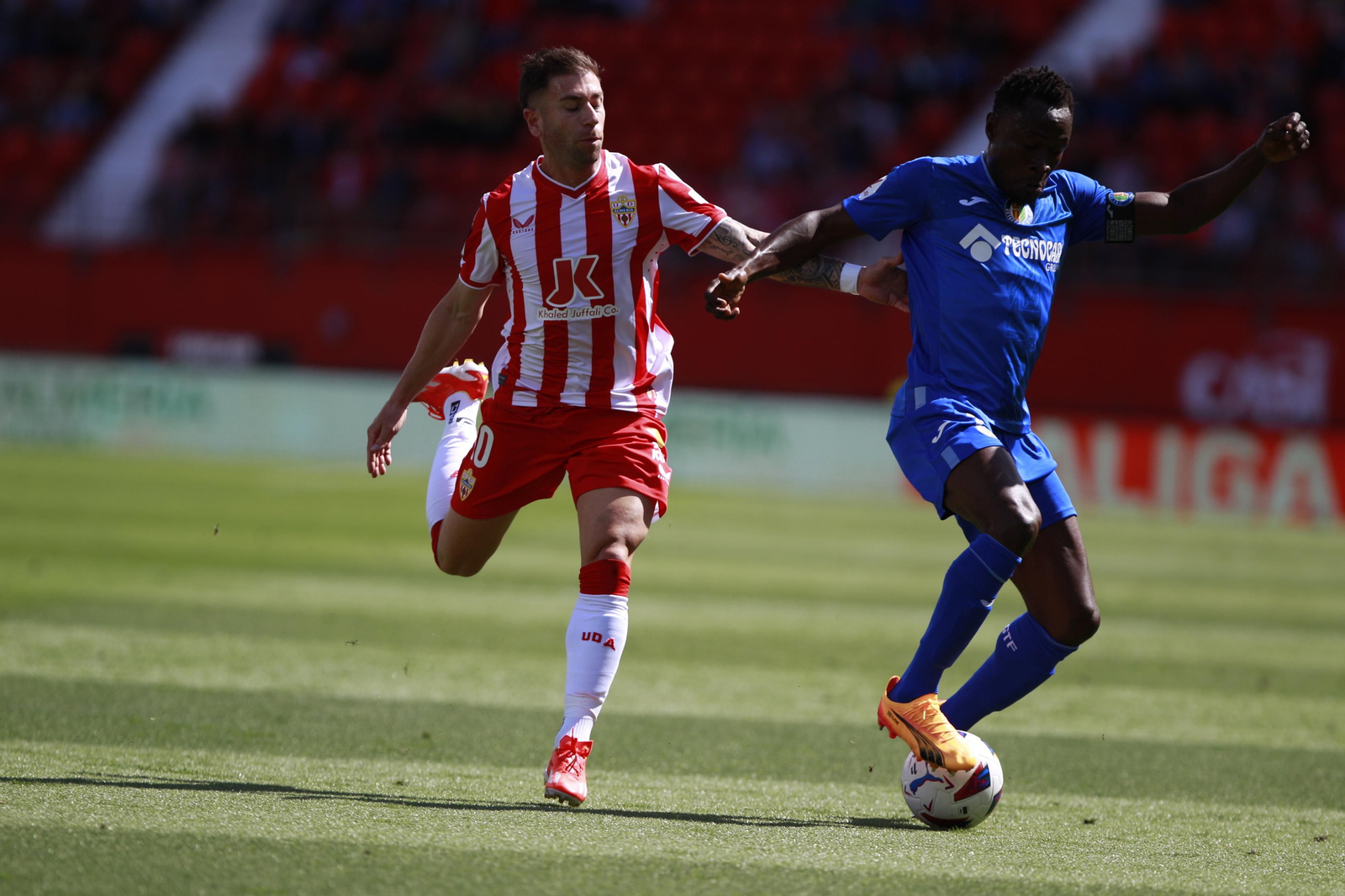 Las imágenes del triste descenso de la UDA ante el Getafe