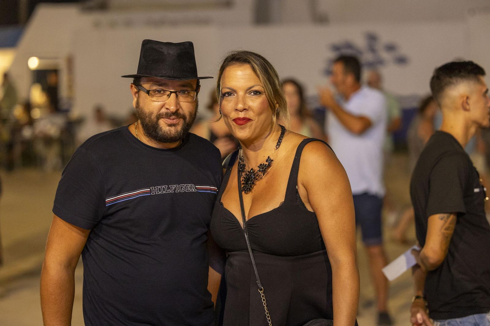 Búscate en el concierto de El Barrio en Concert Music en Chiclana