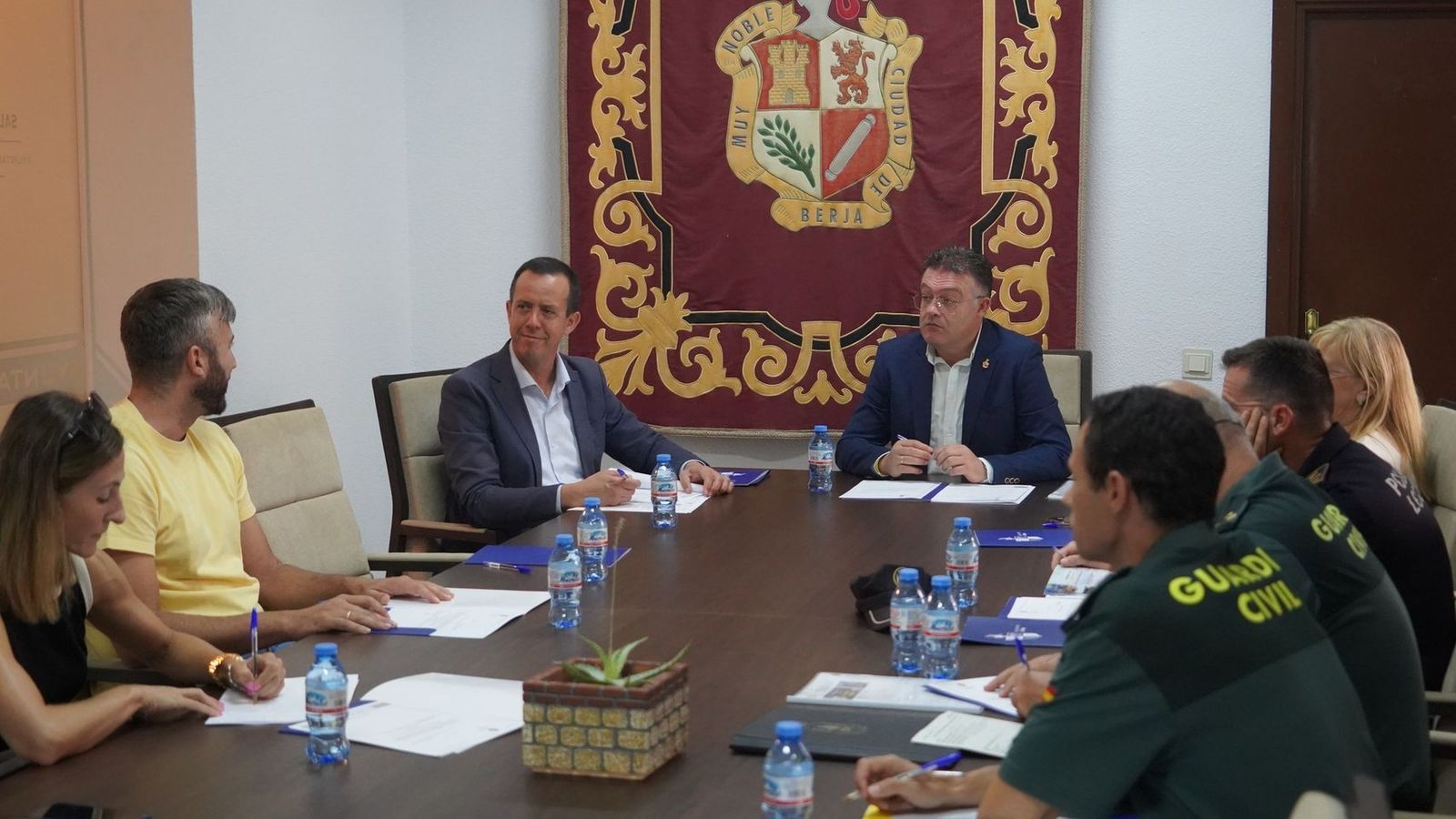 Momento de la reunión de la Junta Local de Seguridad