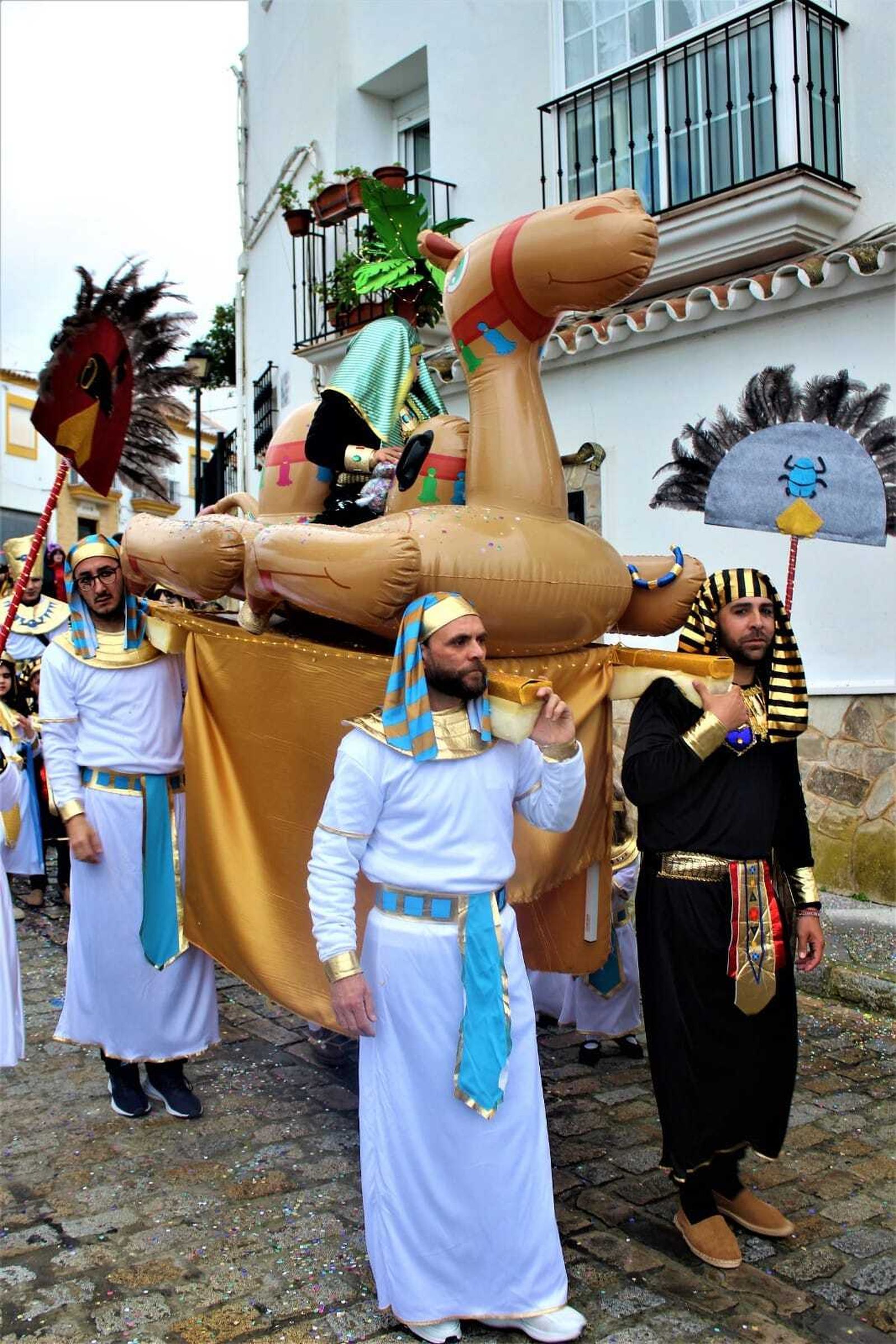 Las imágenes del Gran pasacalles del Humor de Alcalá de los Gazules