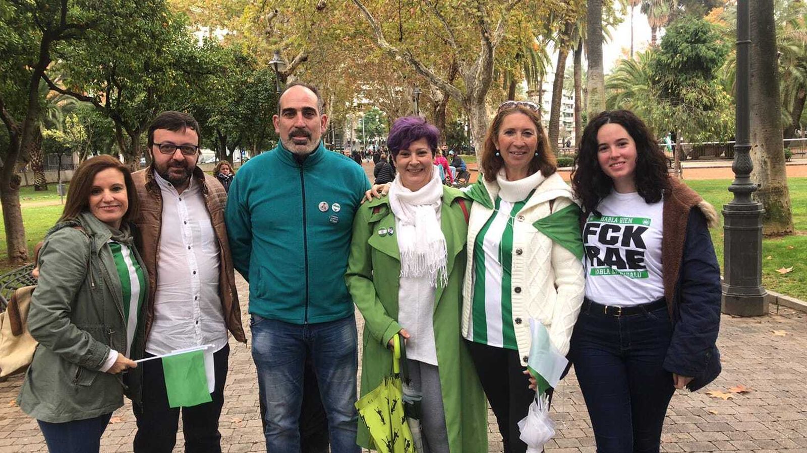 Santiago Salas, segundo por la izquierda, con un grupo de andalucistas.