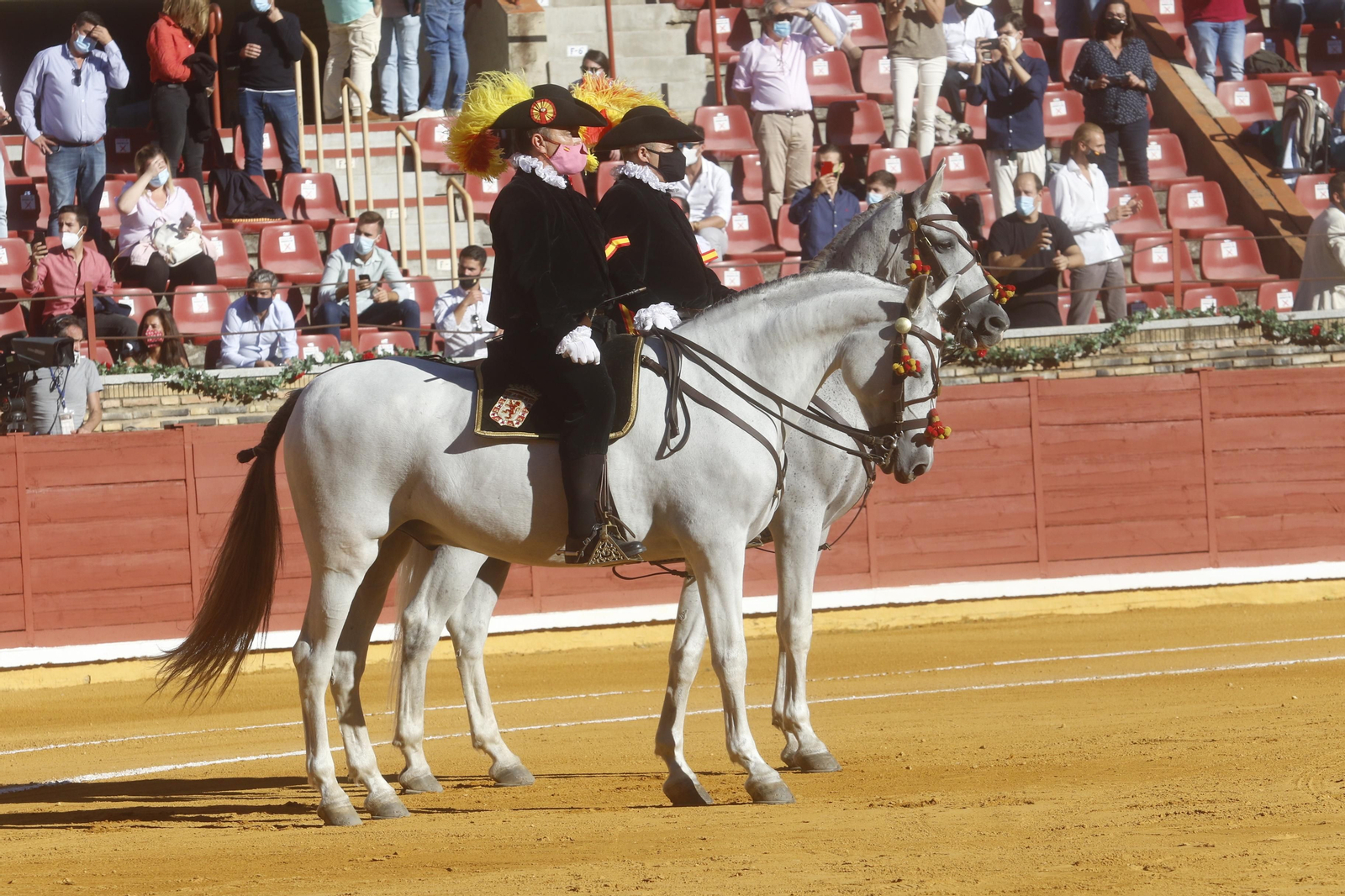 Las fotos del mano a mano de Morante y Juan Ortega en Córdoba