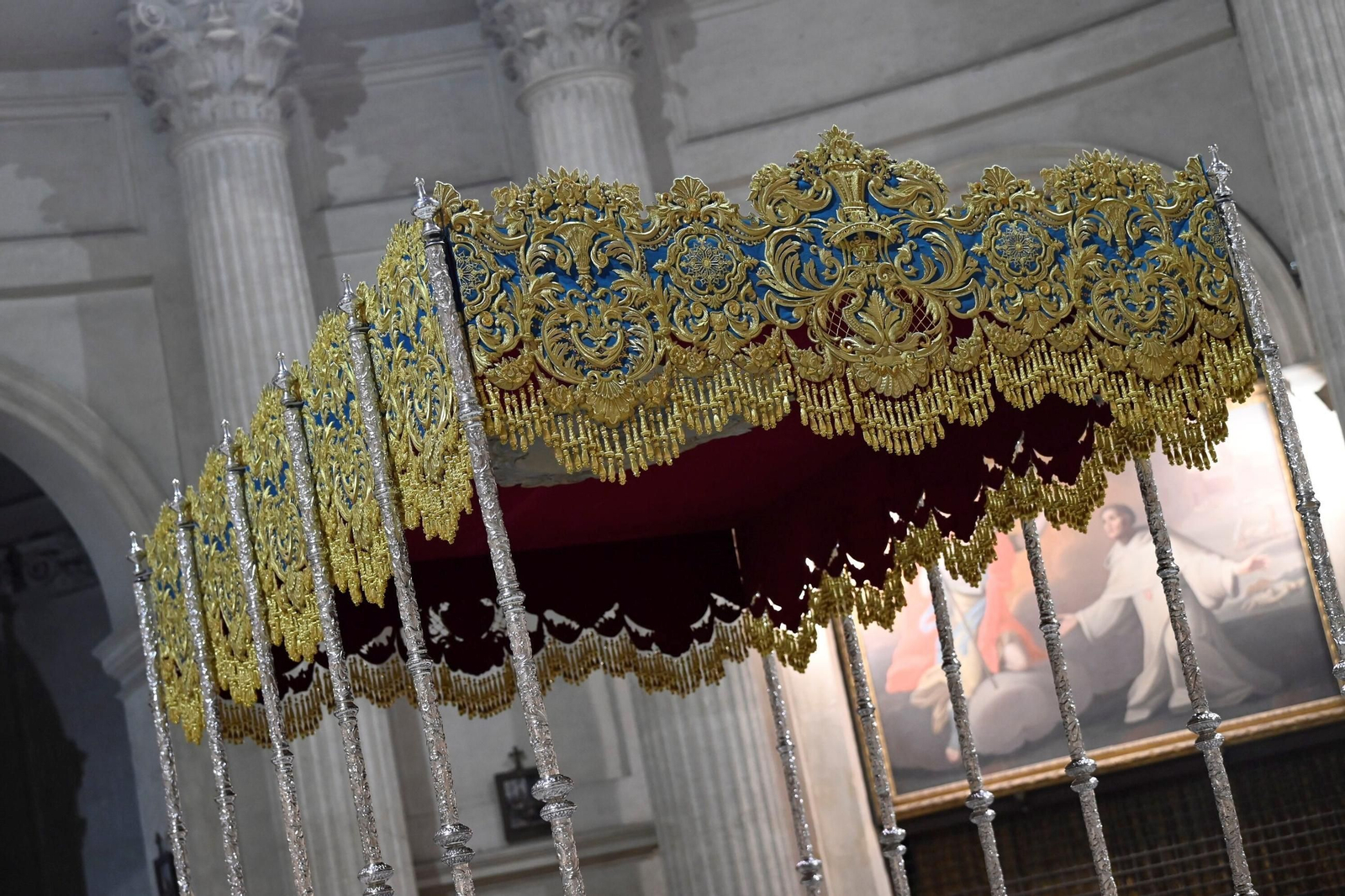 Las mejores fotos de la presentación del nuevo palio de la Virgen de la Piedad de Córdoba