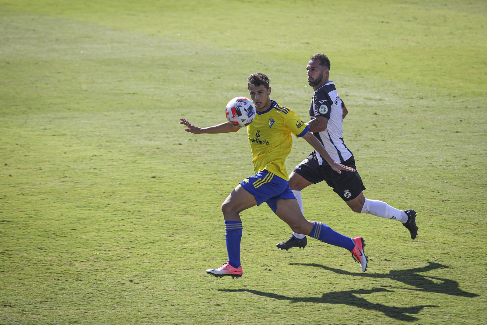 Las mejores fotos del Cádiz B-Real Balompédica (1-2)