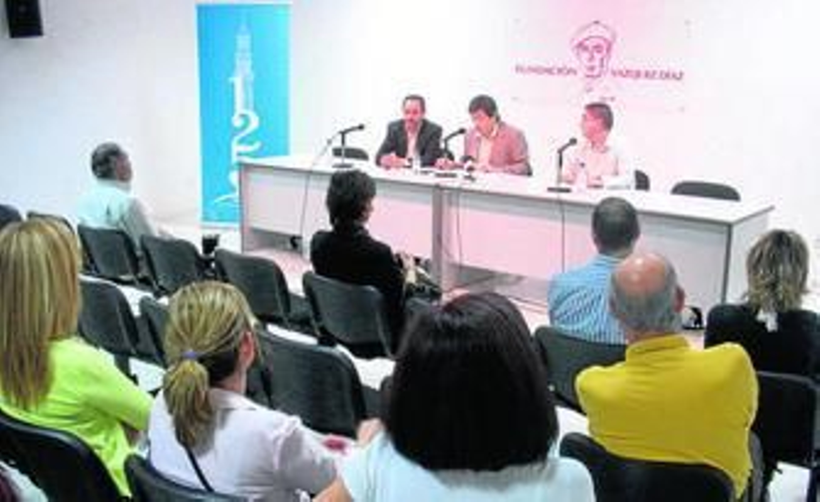 Un momento de la conferencia ofrecida por el periodista Arcadi Espada.