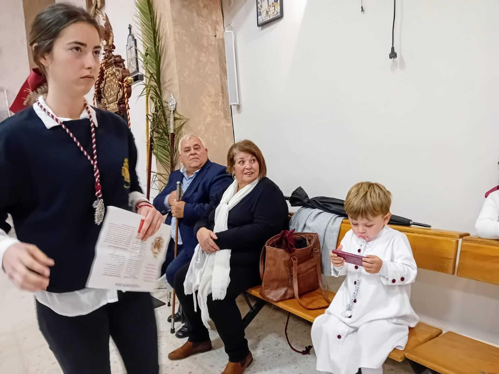 Las imágenes del Martes Santo en Chiclana 2024: El Amor y Afligidos