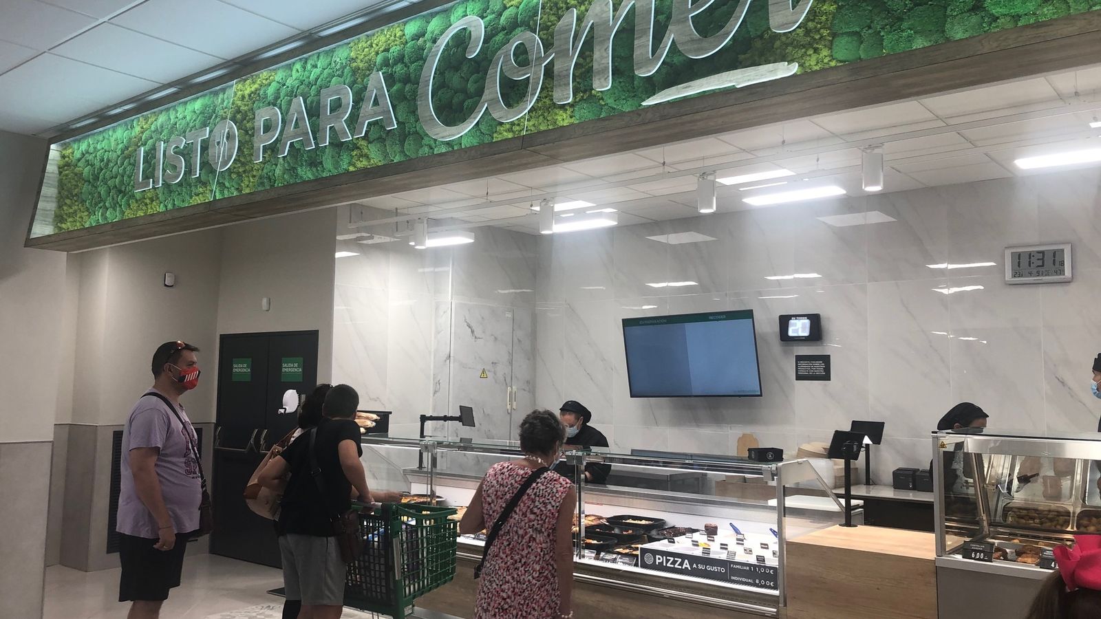 Sección Listo para Comer del supermercado renovado por Mercadona en Puerto Real