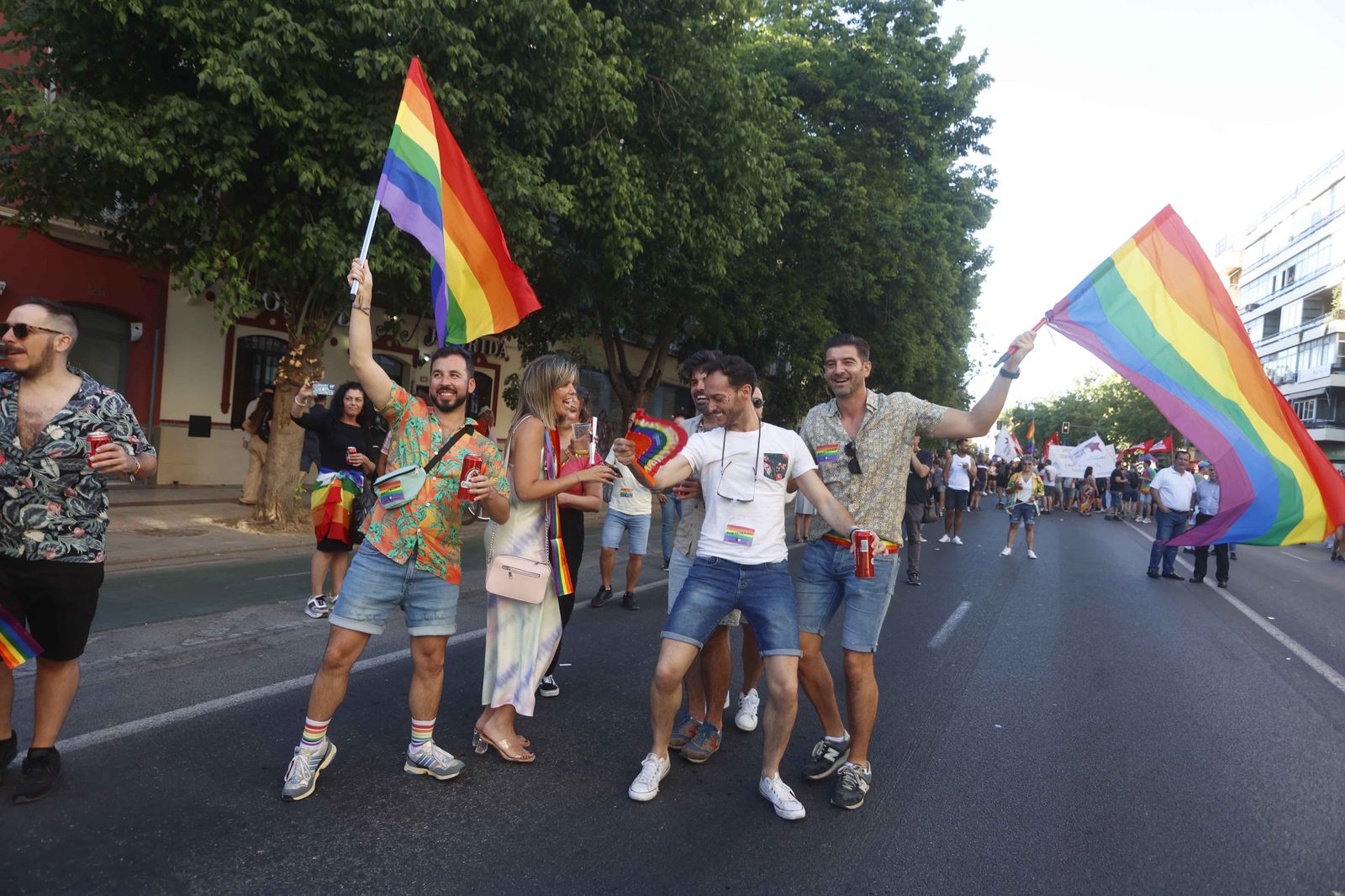 Las imágenes de la cabalgata del orgullo en Sevilla  2022