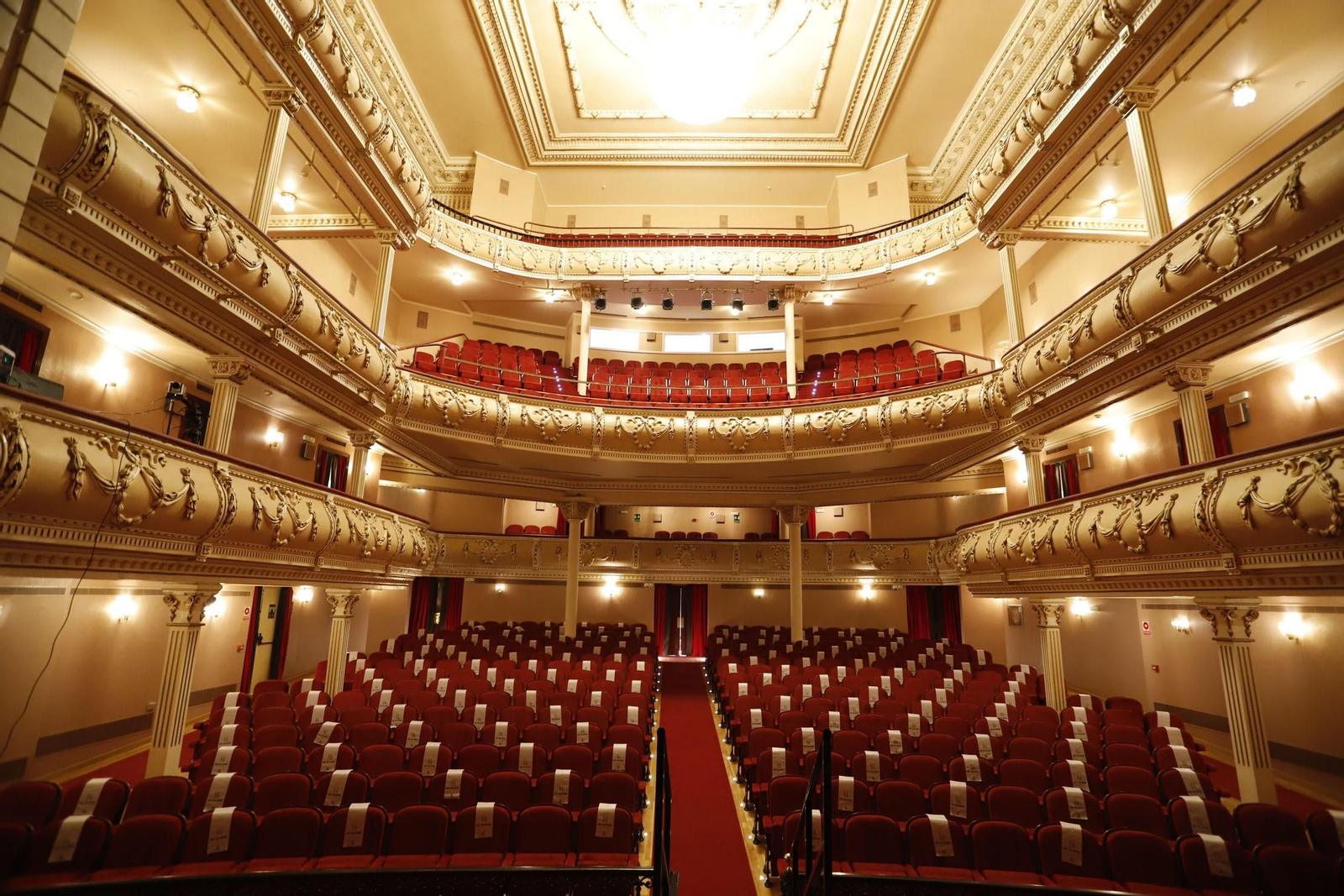 Así luce el Gran Teatro de Huelva tras las obras de remodelación
