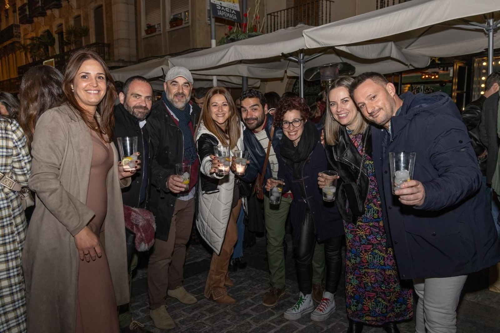Conciertos y actuaciones en Navidad,  "Son de Vida" y  zambomba navideña "Raíz y Compás"