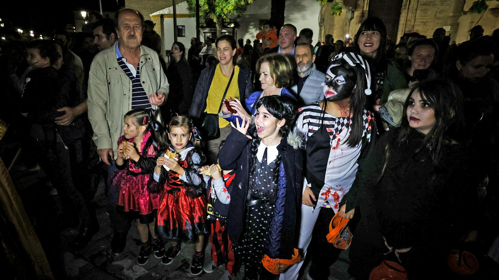 Búscate en la cabalgata de Halloween de Jerez