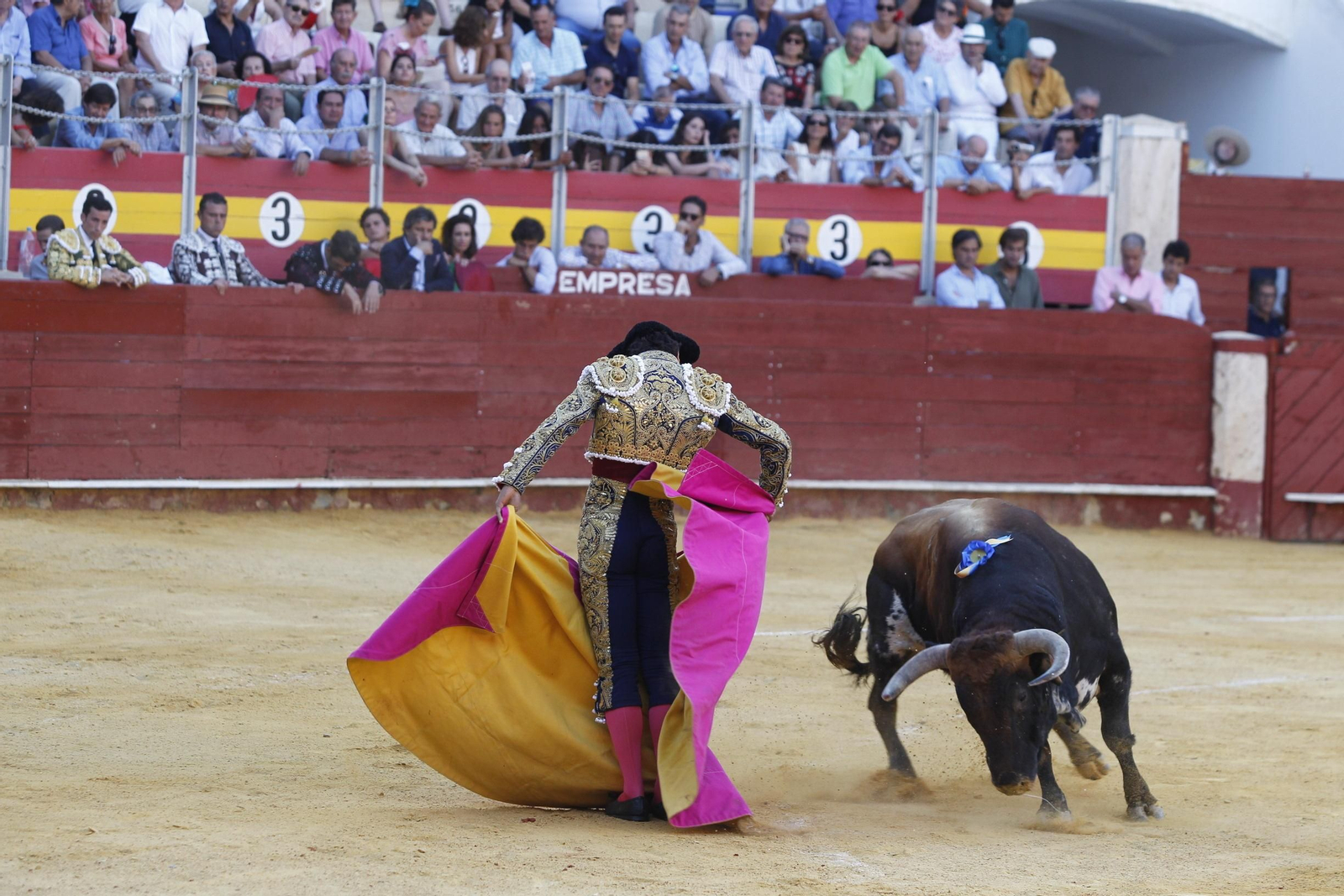 Fotogalería Primera Corrida de Toros. Feria de Almería 2019