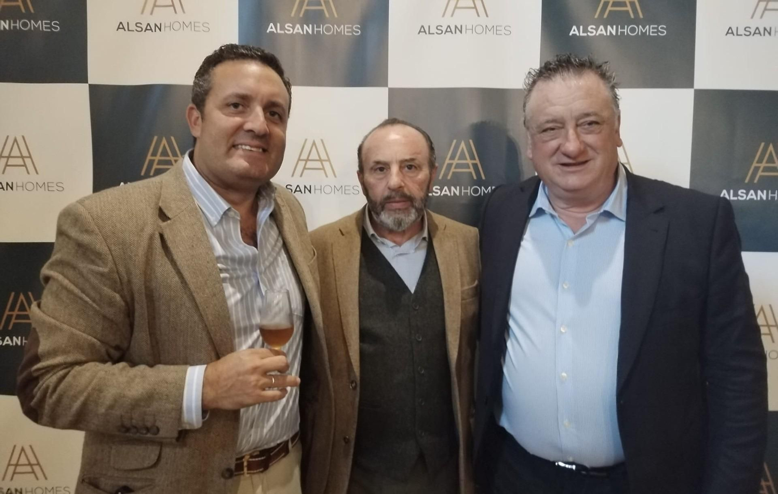 ﻿ Alsan Homes celebra la Navidad en Jerez con una gran zambomba