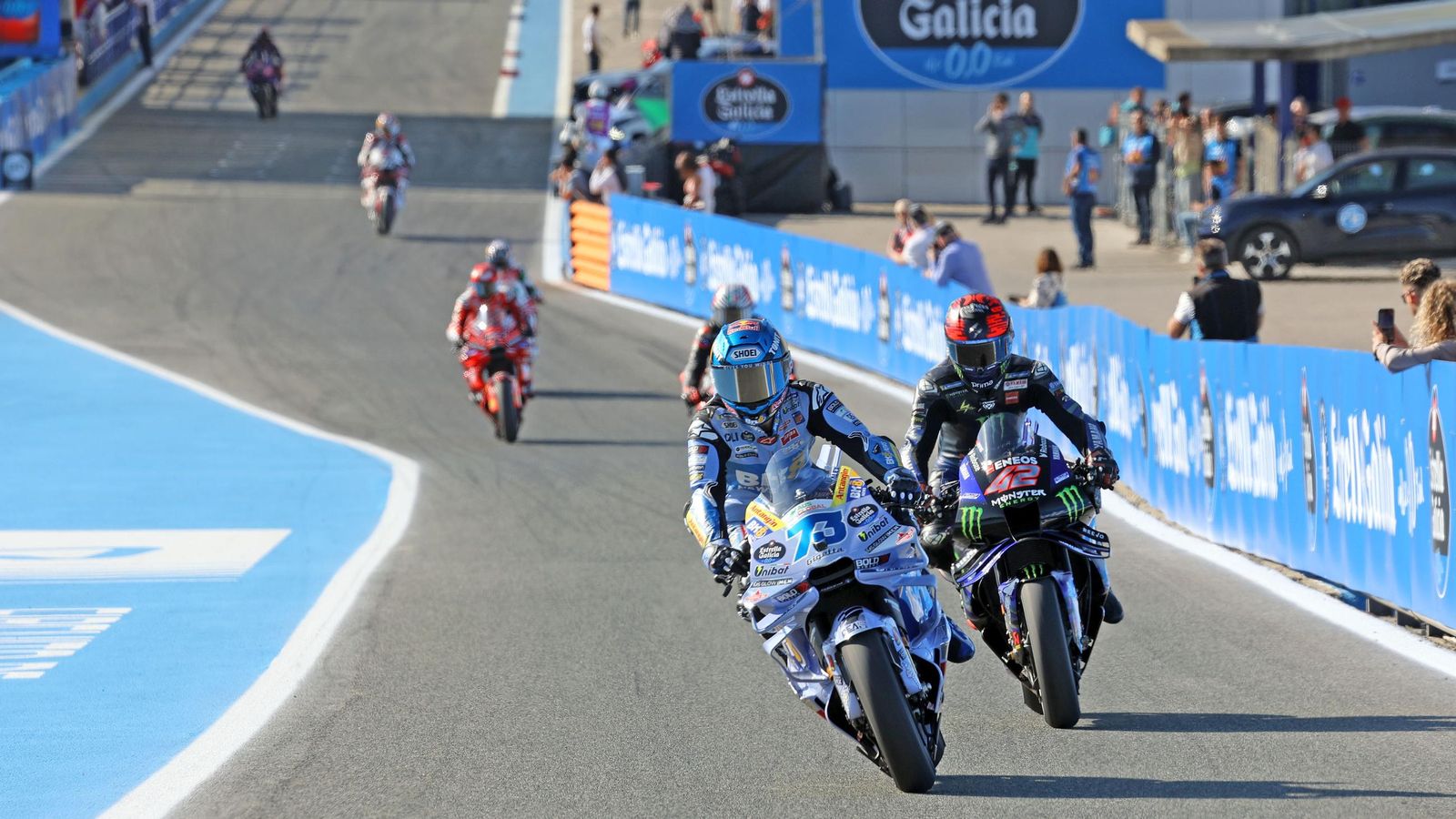 Imágenes de la Carrera Sprint y los entrenos de MotoGP en el Gran Premio de España en el Circuito de Jerez - Ángel Nieto