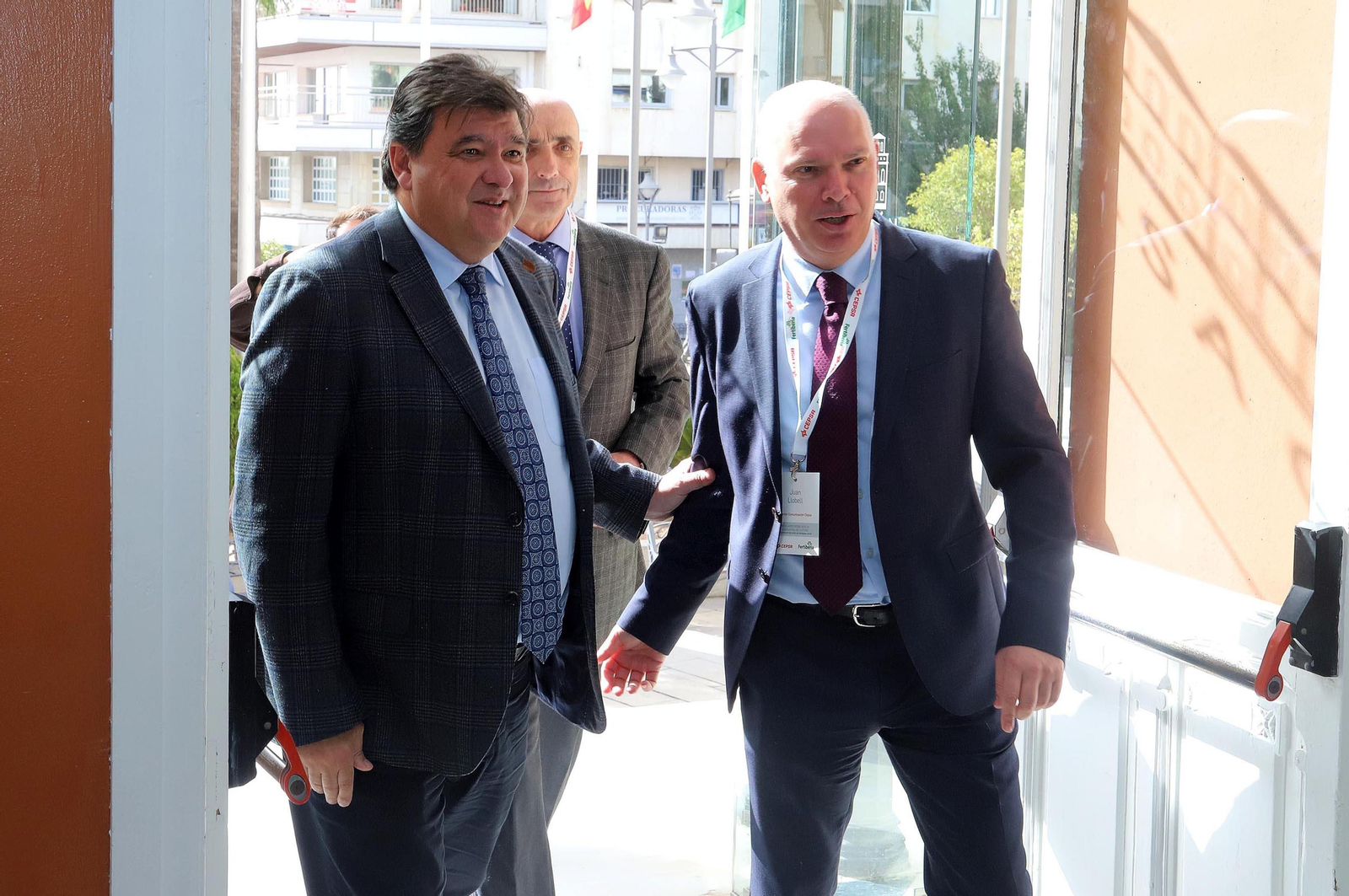 Imágenes de la firma del acuerdo entre Cepsa y Fertiberia para implantar el anillo de hidrógeno verde en Huelva