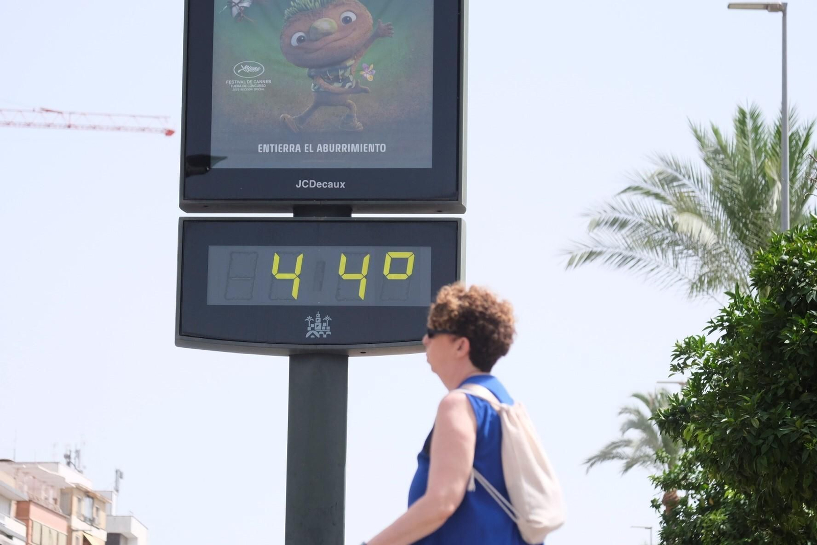 Un termómetro marca 44 grados a media tarde en Córdoba. Un termómetro marca 44 grados a media tarde en Córdoba.