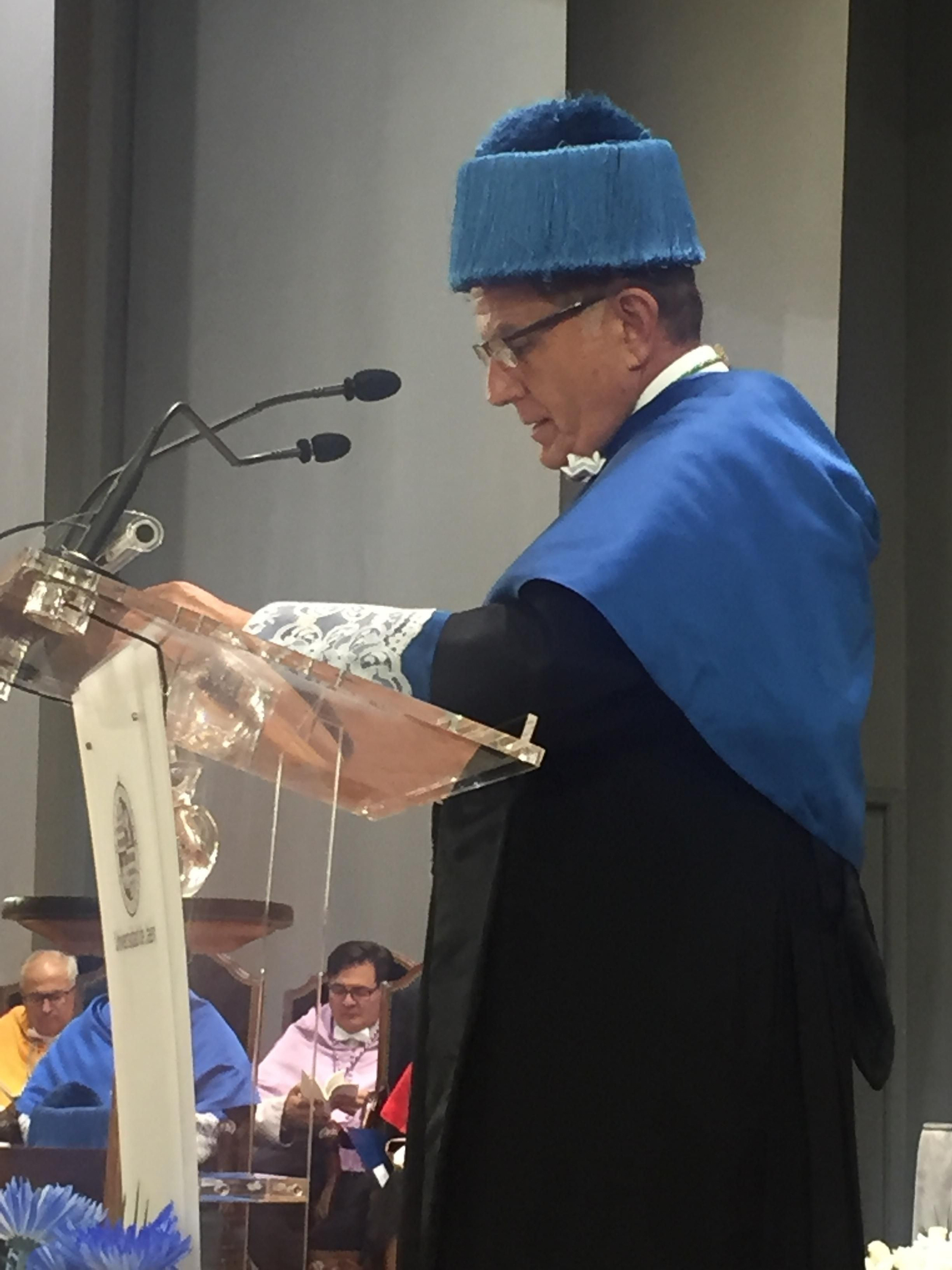 Antonio Pascual, investido doctor honoris causa por la Universidad de Jaén