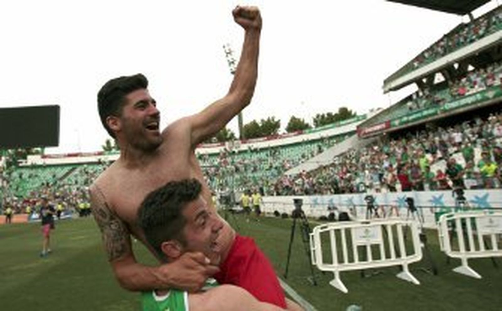 Jony vuelve a escena