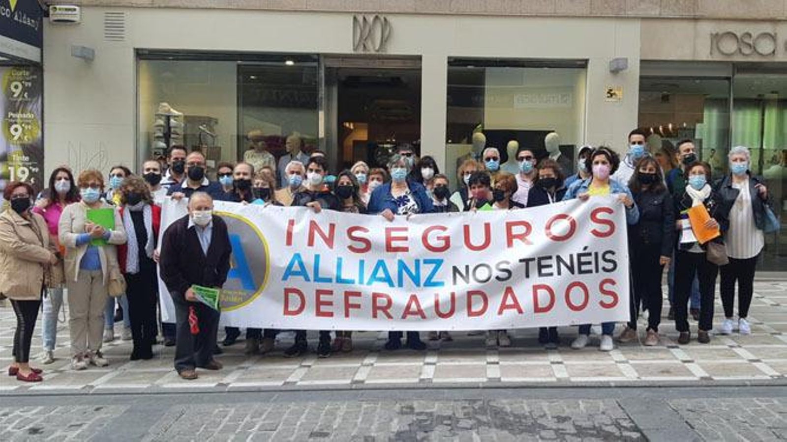 Un grupo de afectados por la supuesta estafa se manifiesta en Jaén capital en 2021. Un grupo de afectados por la supuesta estafa se manifiesta en Jaén capital en 2021.