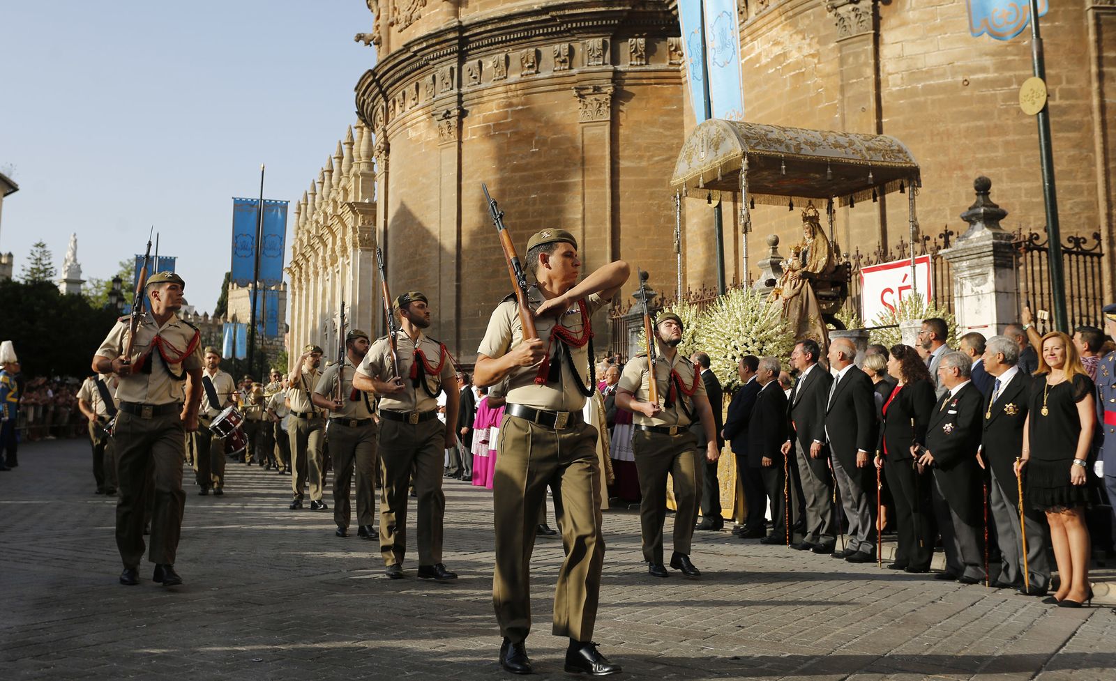 Las procesión de la Virgen de los Reyes