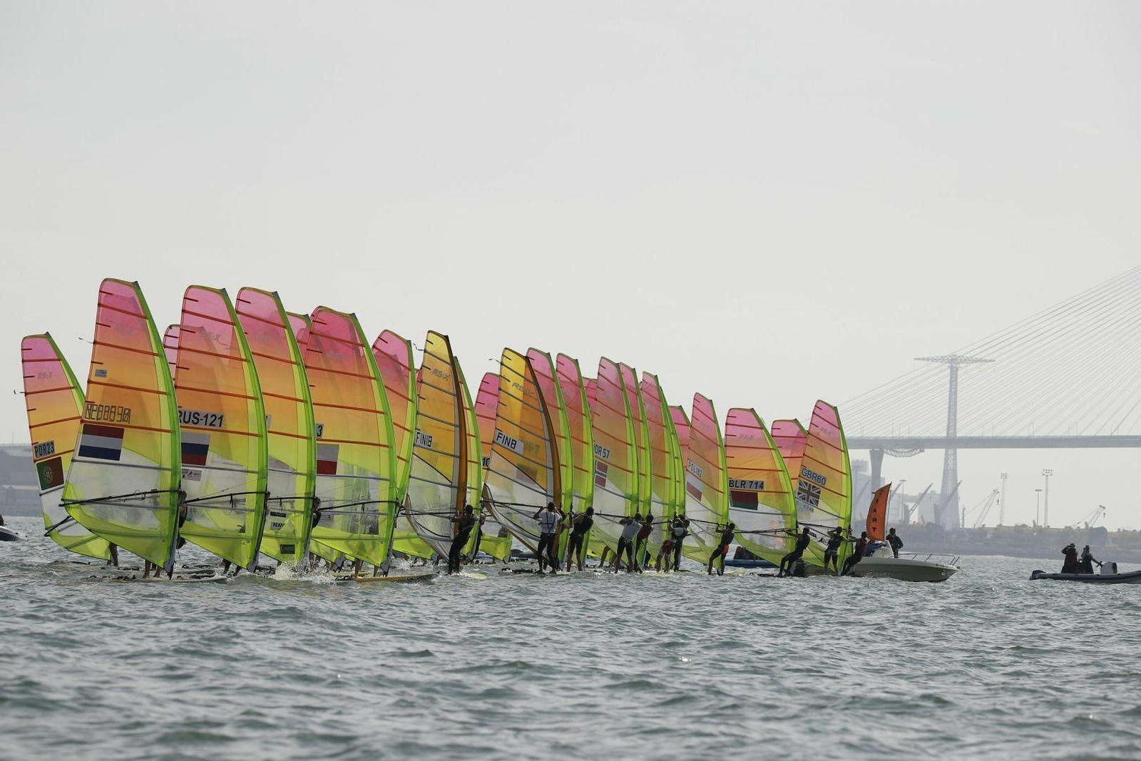 Salida de la última manga de la clase RS:X.