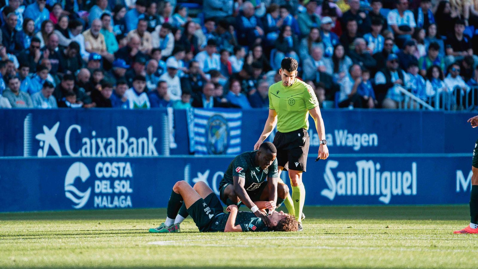 Gui se retiró entre sollozos tras caer lesionado al cuarto de hora de juego