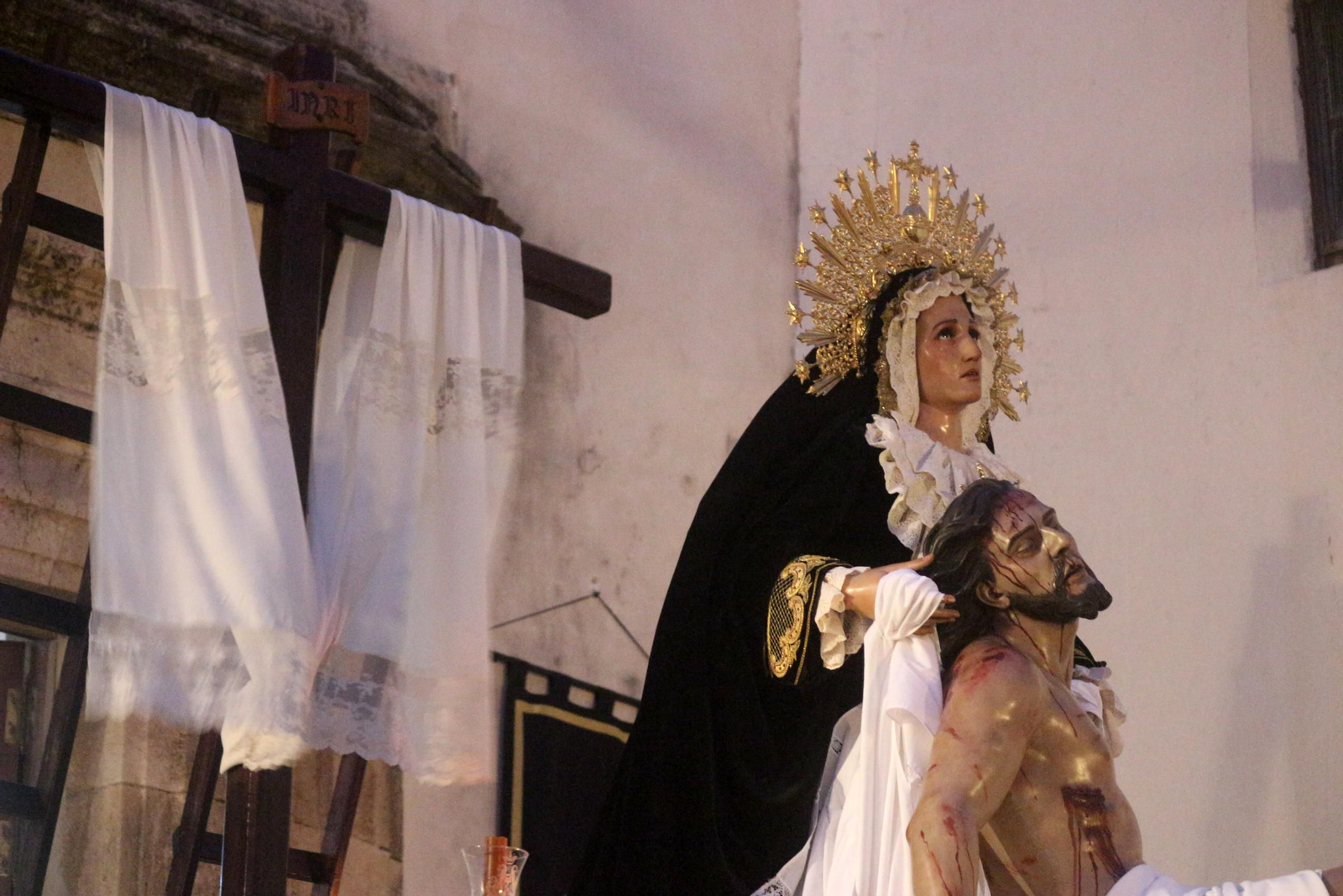 El XXV aniversario dela Hermandad de los Dolores de Puerto Real, en imágenes