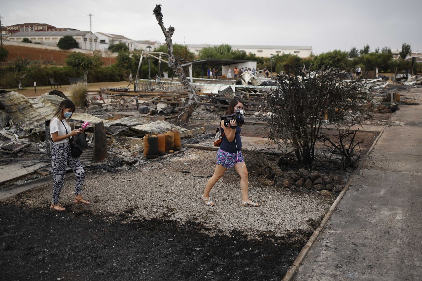 Las fotos del camping de Mollina, arrasado por el incendio