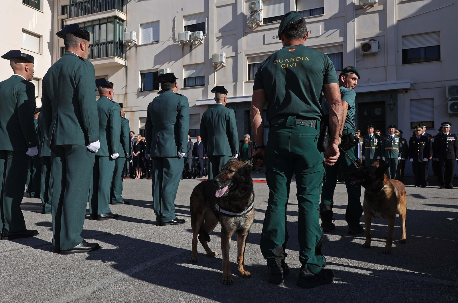 Imágenes del 180º Aniversario de la Guardia Civil en Algeciras