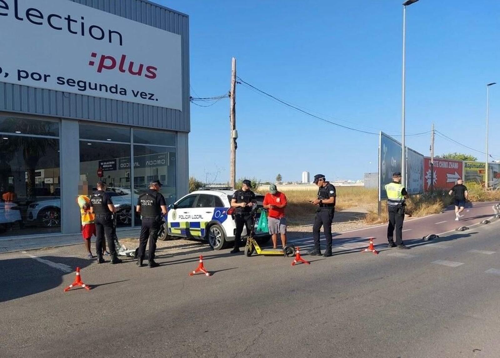 La Policía Local de El Ejido ha interpuesto este año 226 denuncias por un mal uso del patinete.
