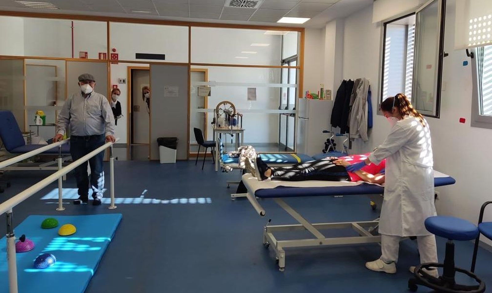 La sala de fisioterapia en el centro.