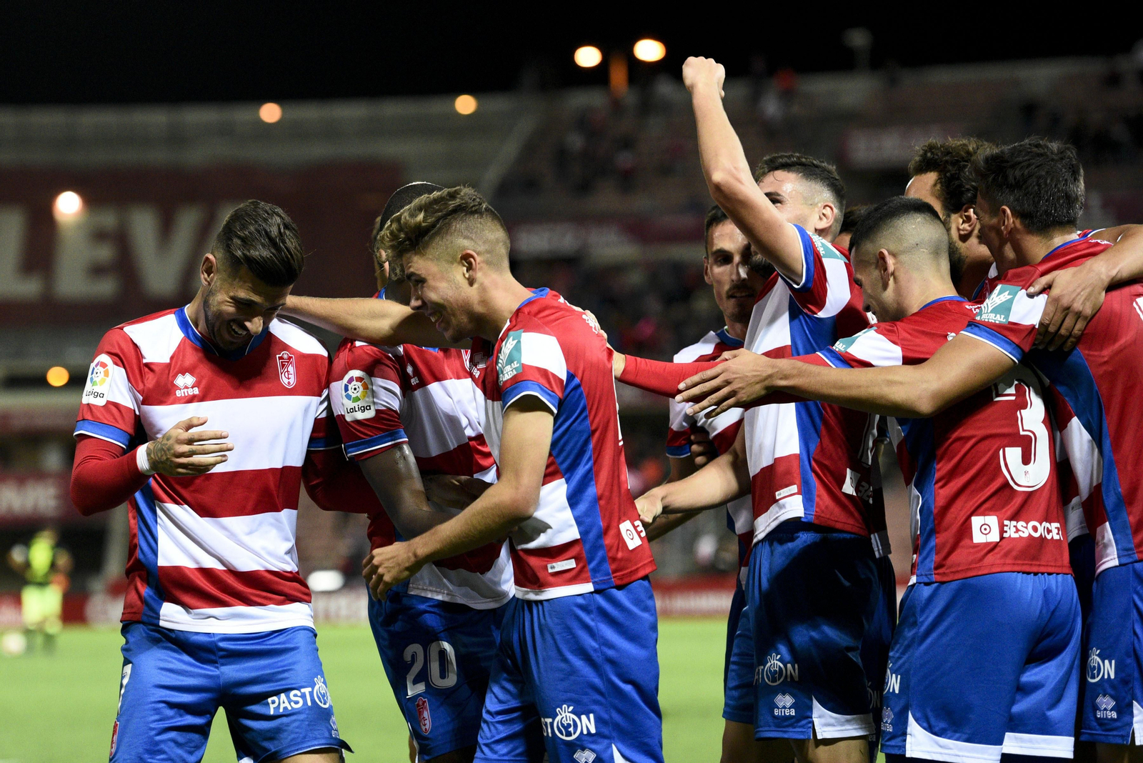 Diego Martínez tiene hasta el momento muy claro qué jugadores tienen que jugar y los números así lo reflejan.