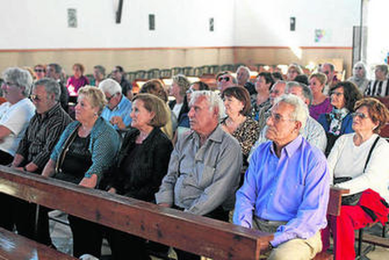 Imagen de la ceremonia religiosa que se celebró en la capilla.