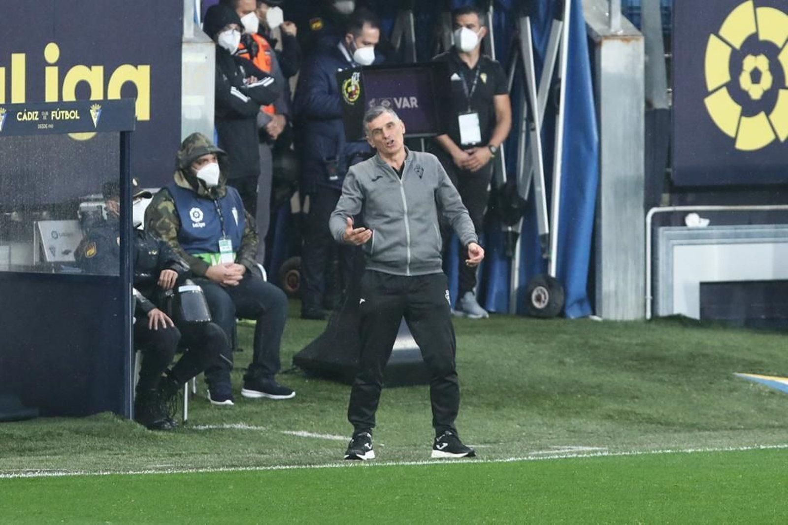 Las imágenes del Cádiz-Eibar.