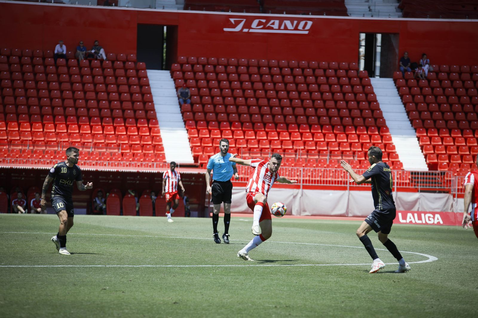 Imágenes del partido entre el Almería B y el Real Jaén