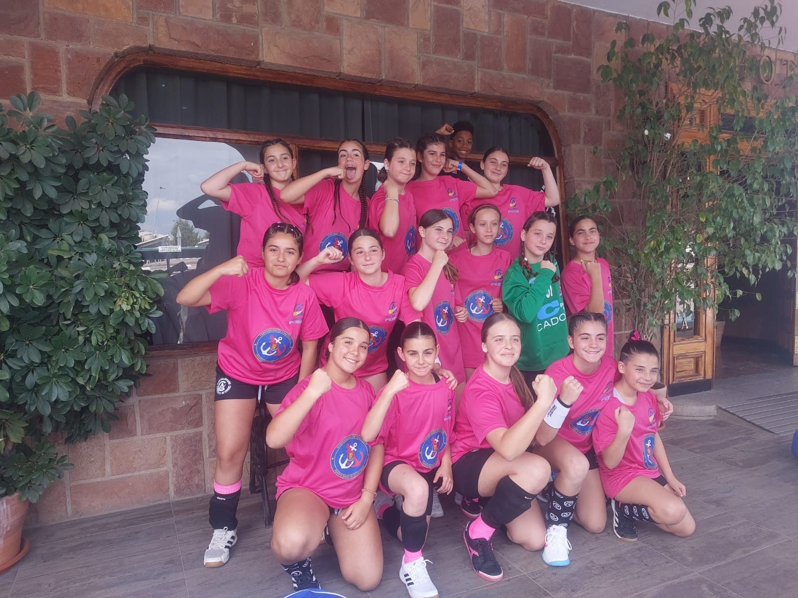Las integrantes del equipo alevín femenino del BM Ciudad de Algeciras