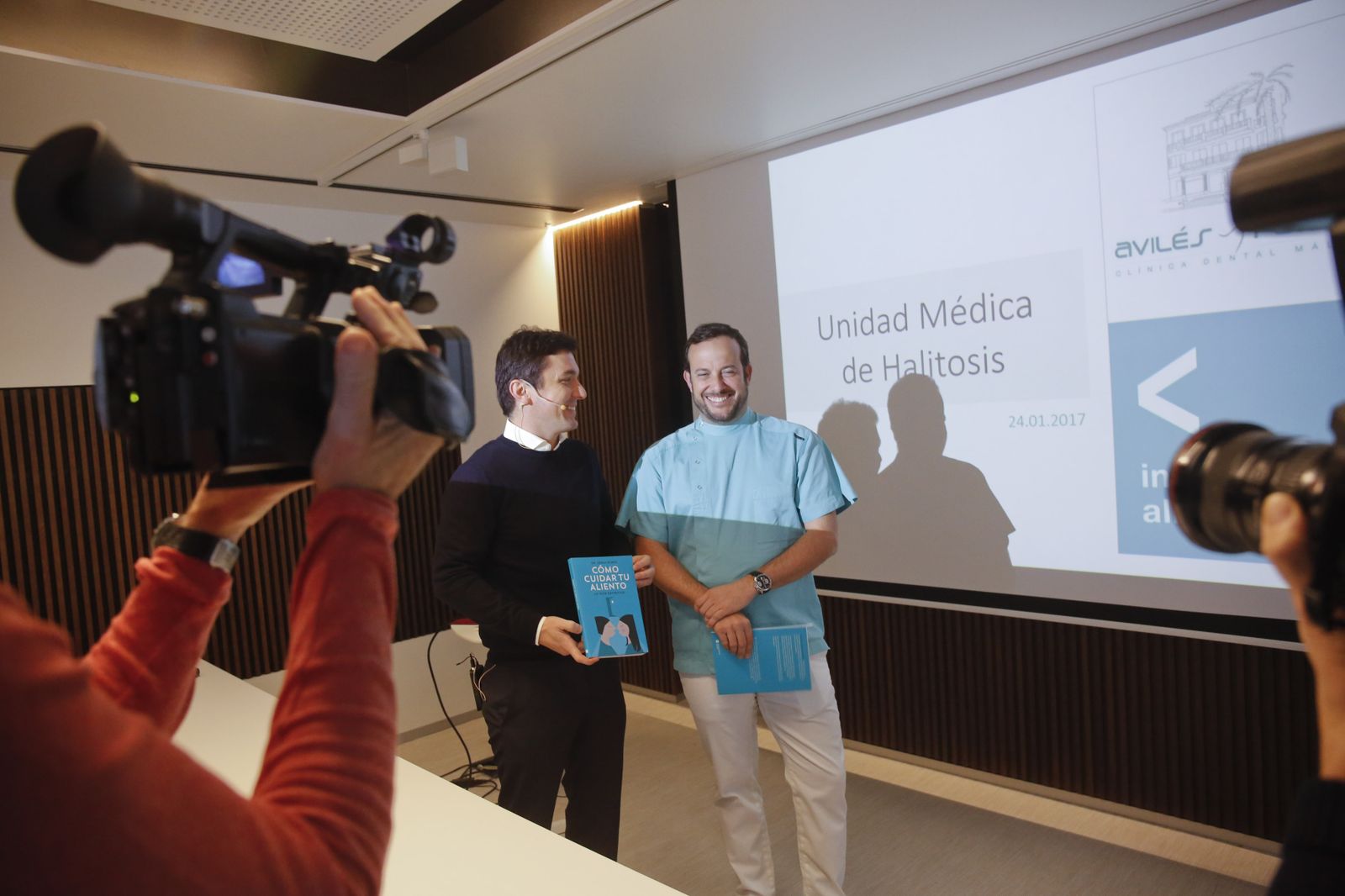 Presentación de la Unidad Pionera de Halitosis, ayer.