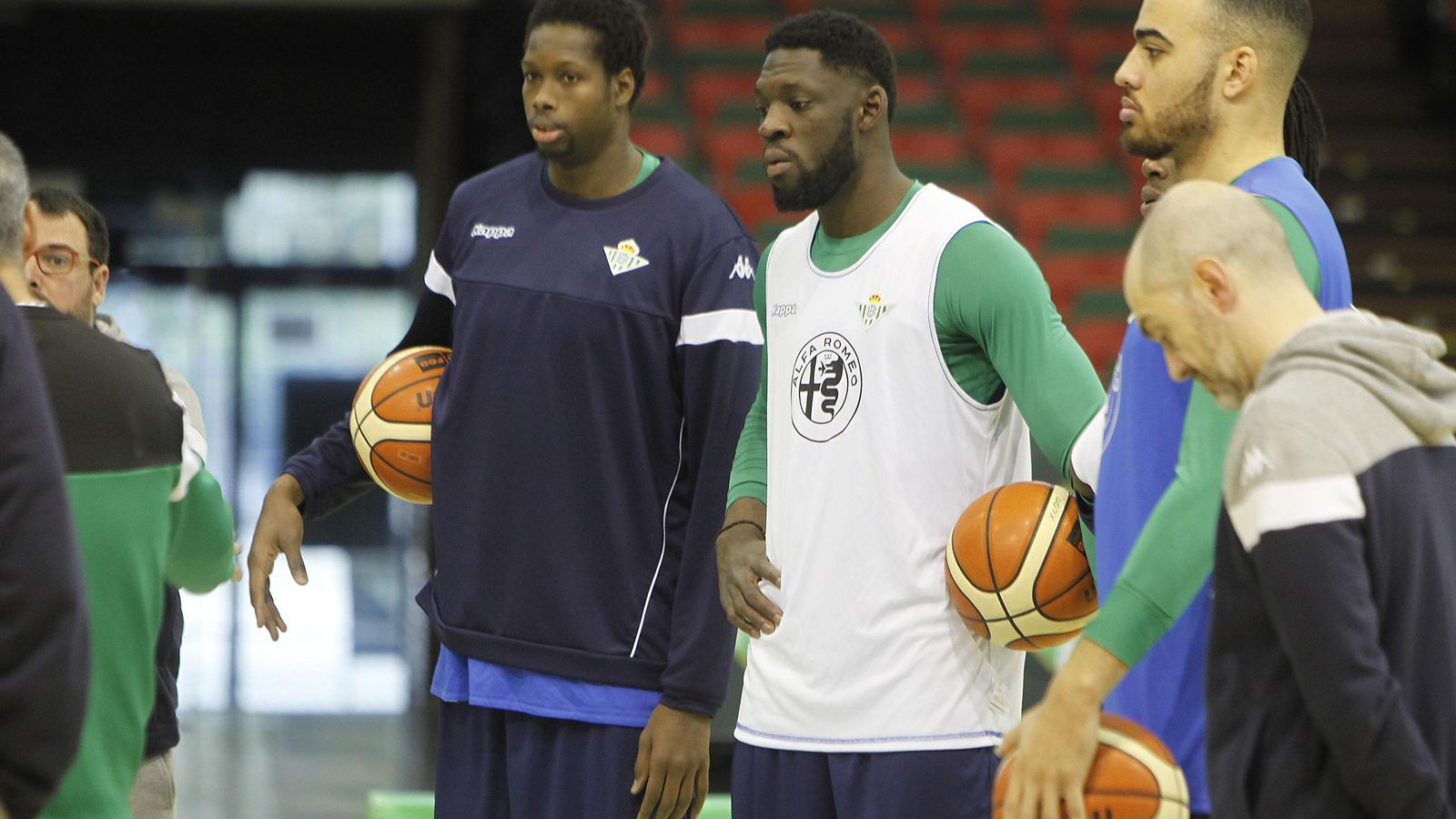 Samb, durante un entrenamiento en San Pablo.