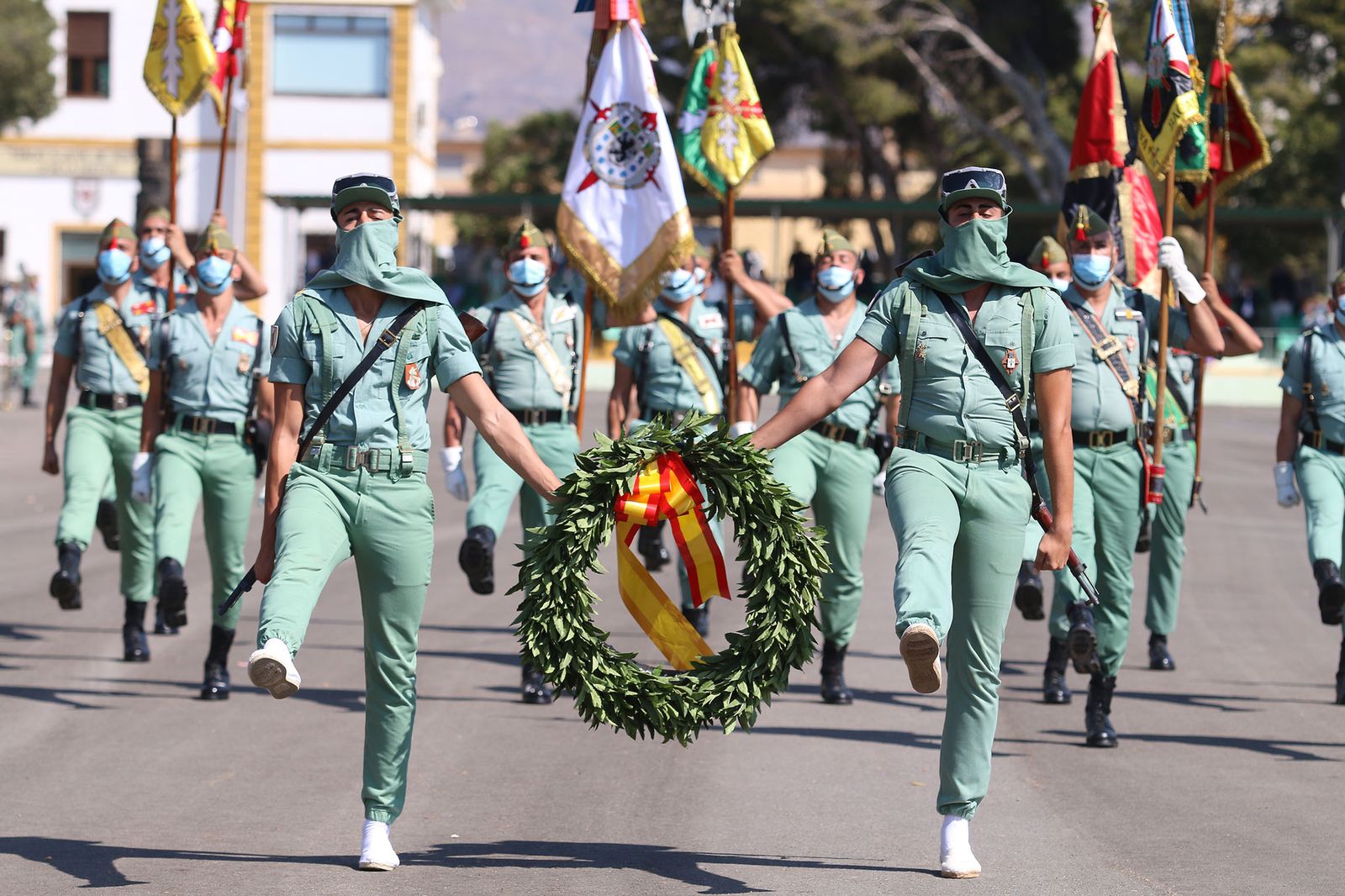 Fotogalería El Jefe del Estado Mayor del Ejército preside el acto conmemorativo del CI aniversario de La Legión