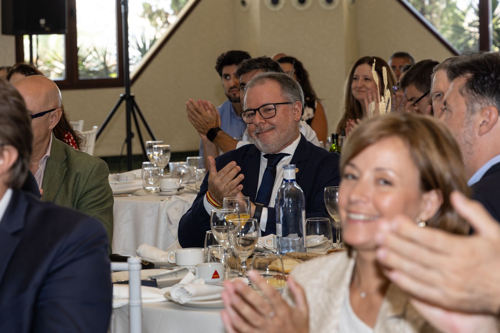 La sociedad jiennnese ha acompañado al Grupo Joly en su desayuno con la consejera.