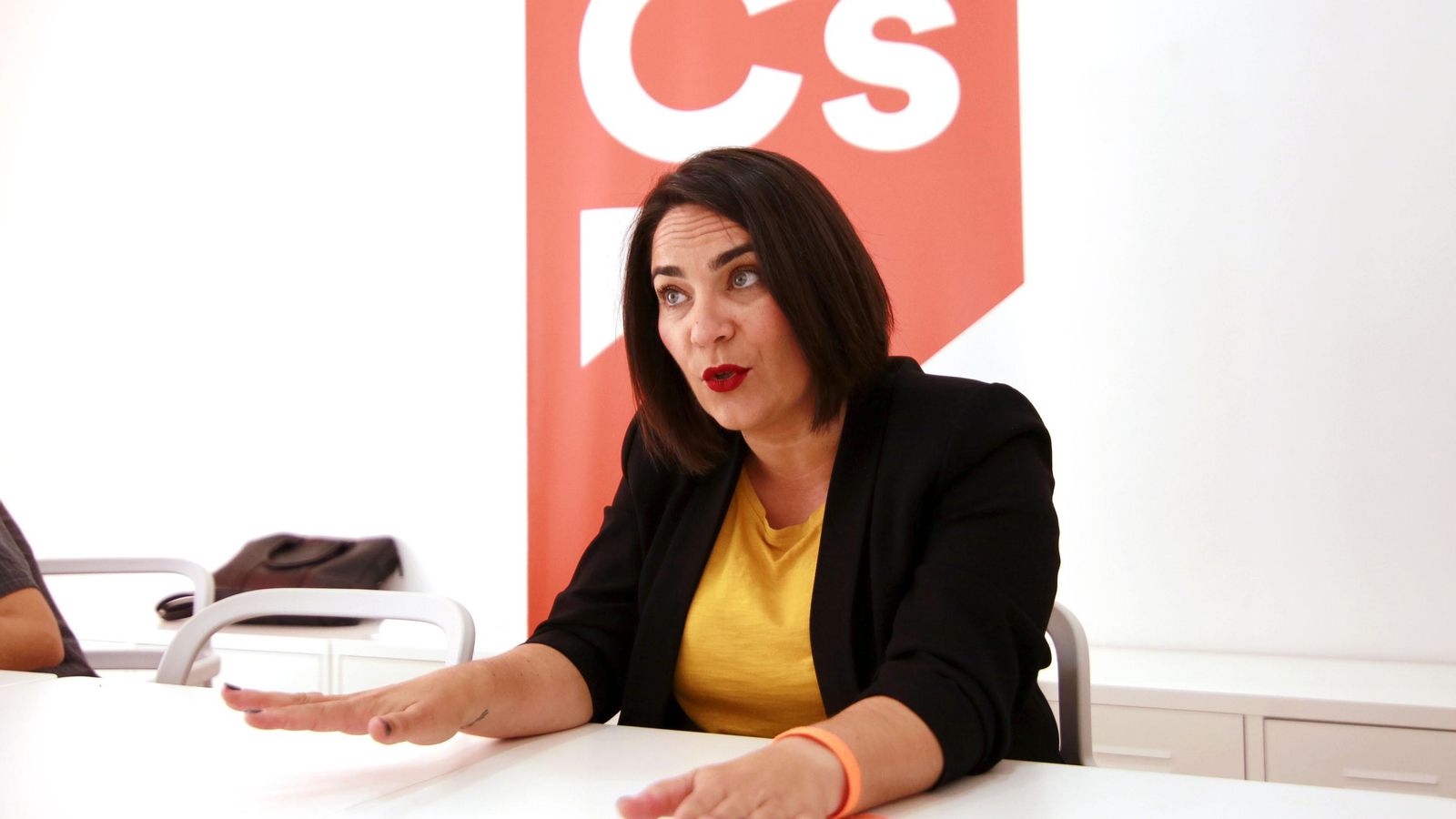 María del Carmen Martínez.