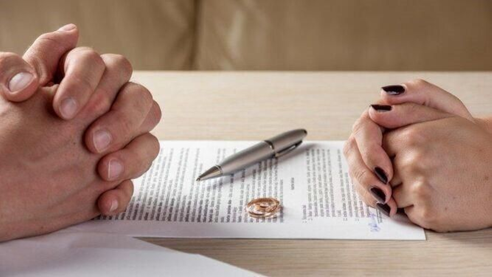 Disminuyen las demandas de divorcio. Disminuyen las demandas de divorcio.